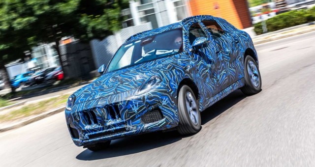 Maserati tung hình ảnh mẫu SUV mới, dự kiến ra mắt cuối năm 2021